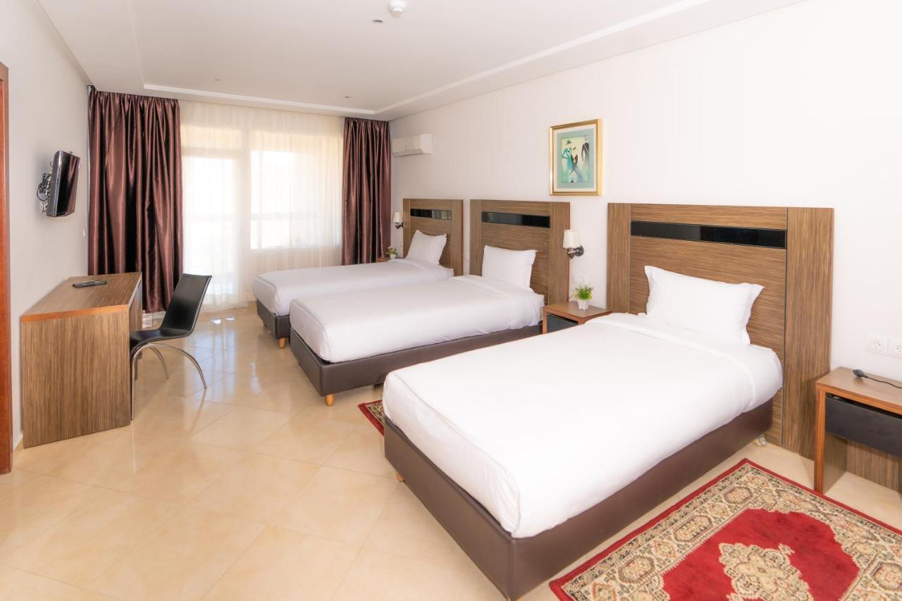 Hôtel Tanger Med Ghdar Defla Extérieur photo