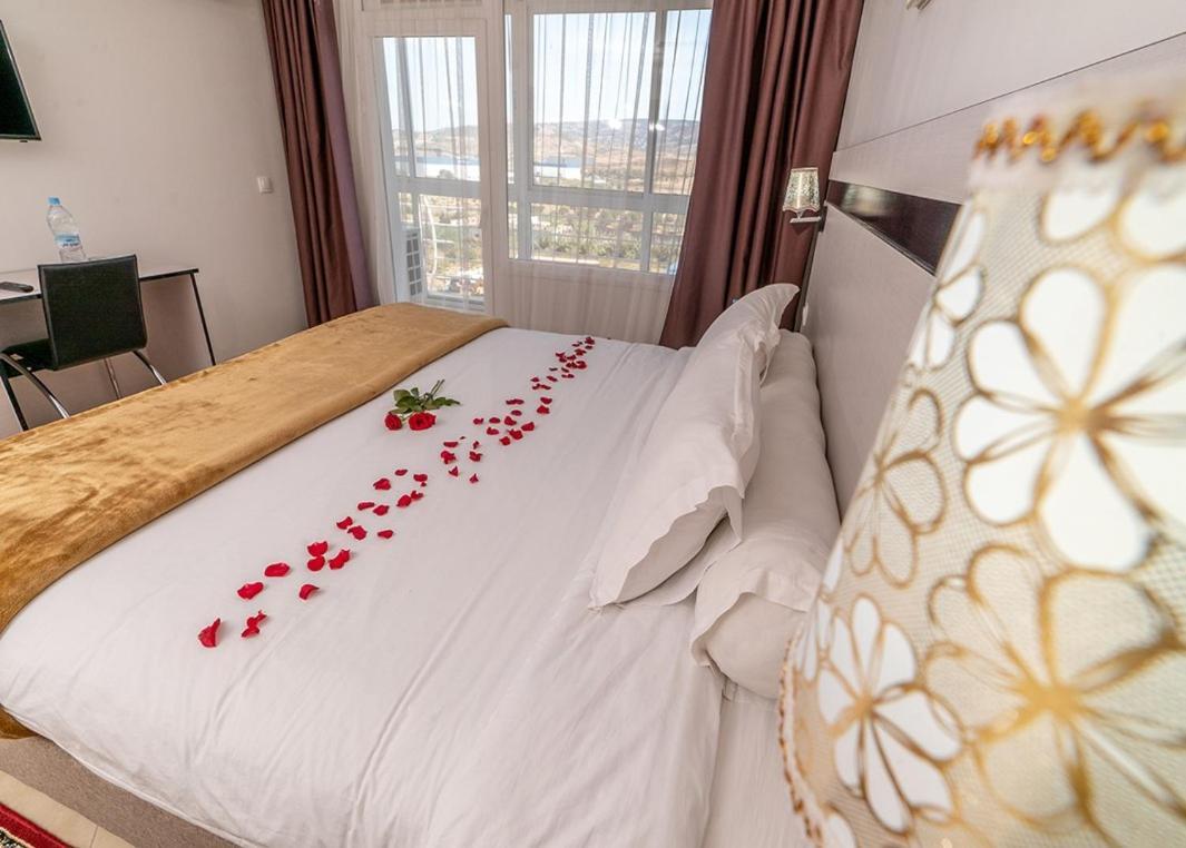 Hôtel Tanger Med Ghdar Defla Extérieur photo