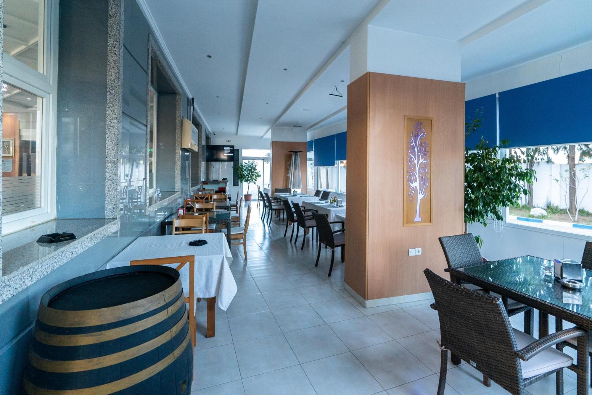 Hôtel Tanger Med Ghdar Defla Extérieur photo