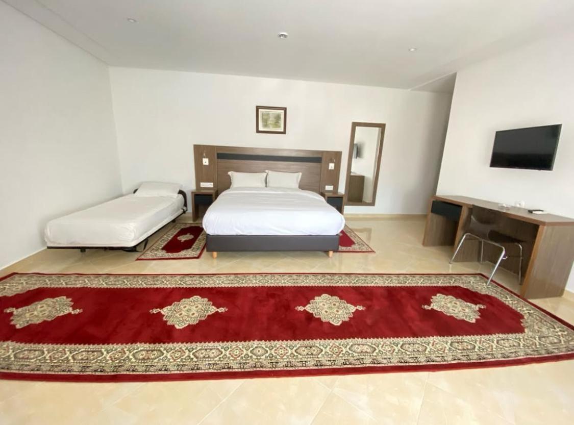 Hôtel Tanger Med Ghdar Defla Extérieur photo