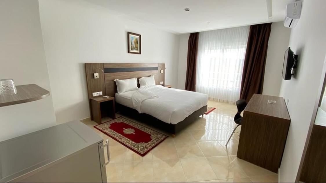 Hôtel Tanger Med Ghdar Defla Extérieur photo